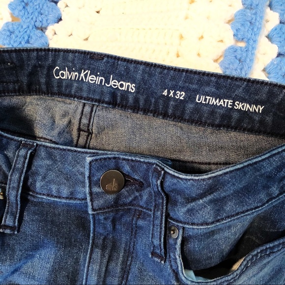 Calvin Klein Jeans ‘Ultimate Skinny’ Skinny Jeans - Picture 5 of 7